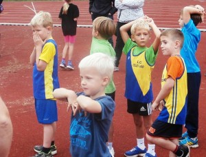 unsere jüngsten Athleten sind schon ganz aufgeregt! Gleich geht es los !